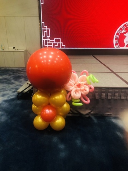 爆破氣球